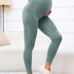 Women's Yoga Pants for Pregnancy and Comfort